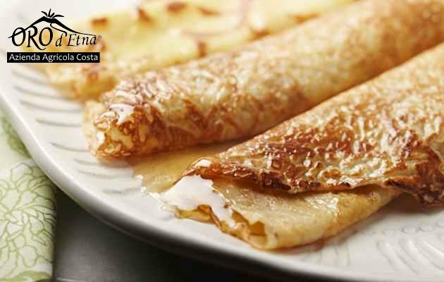 Crepes With Ricotta Cheese And HONEY
